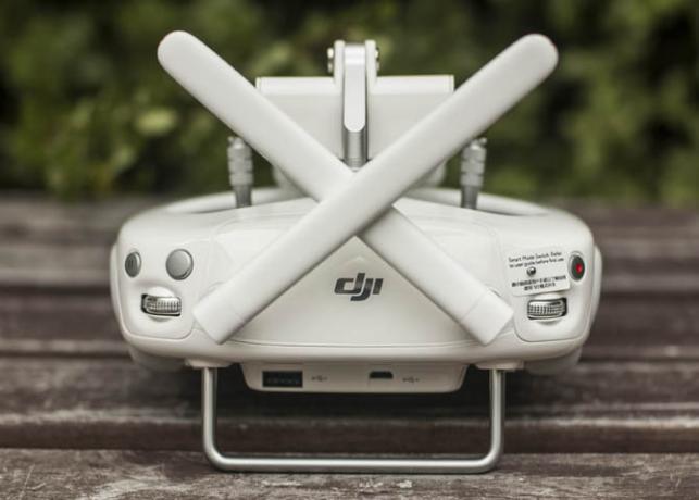 DJI Phantom 4 Vaadake phantom4 pult