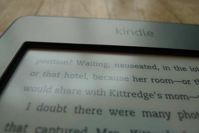 Kindle-touch-e-raamatu lugeja