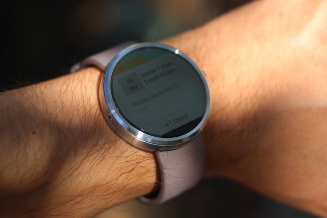 Motorola Moto 360 Android Weari nutikella ülevaade ja Give Motorola moto 360 android kulumise nutikella ülevaade 6