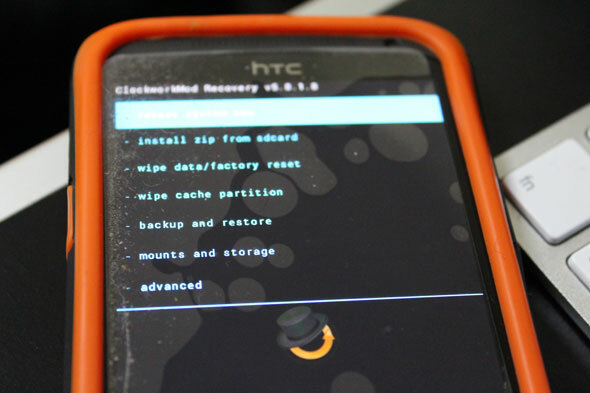 Kohandatud ROM avamine, juurutamine ja installimine oma HTC One X kellamehhanismi mod