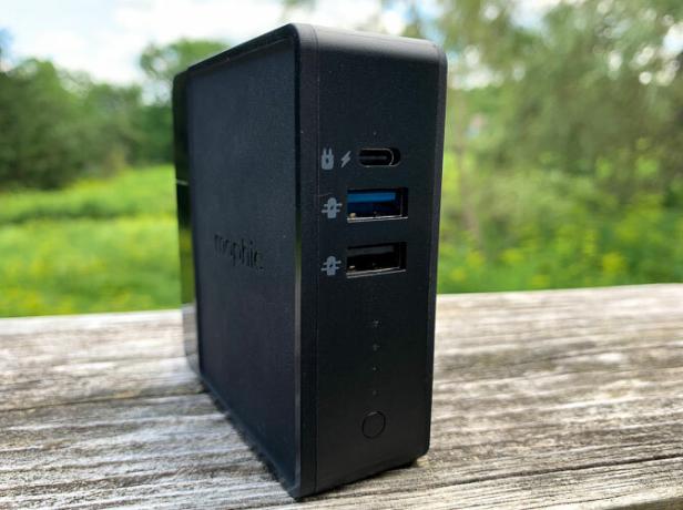 Mophie Powerstation Hubi pordid eestpoolt