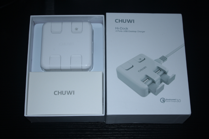 Chuwi Hi-Docki lauaarvuti laadija ülevaade (ja Giveaway) chuwi hi docki karbi avamine