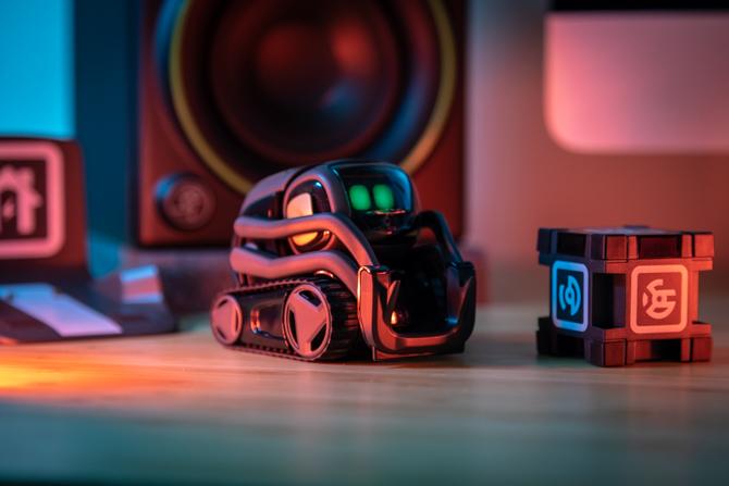 Anki Vector robot